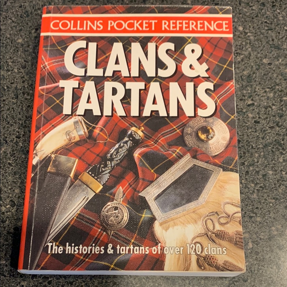 Collins Pocket Reference: Clans & Tartans Book